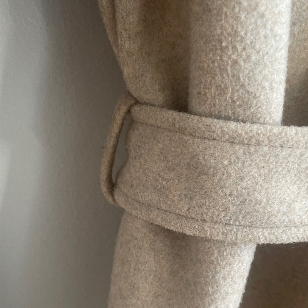 Zara Beige Belted Overshirt - Picture 7 of 12
